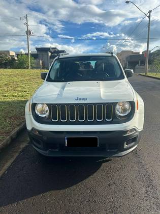 JEEP RENEGADE 1.8 16V FLEX 4P AUTOMÁTICO JEEP RENEGADE 1.8 16V FLEX 4P AUTOMÁTICO